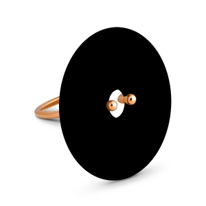 18 karat rose gold ring and onyx<br>by Ginette NY