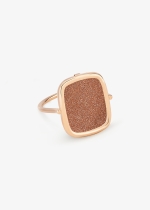 gold sandstone antique ring