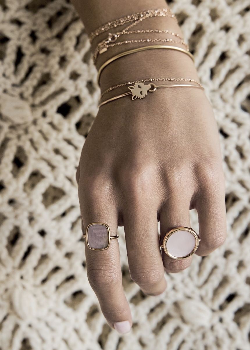 small wolf bangle with hook