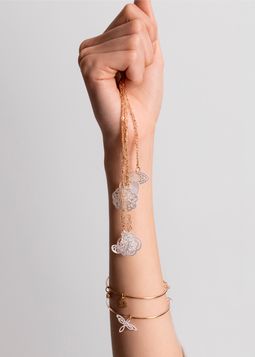 white mop ajna charm