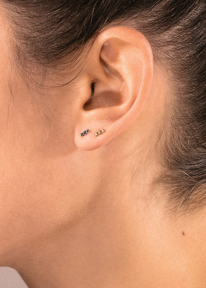 solo black diamond strip stud