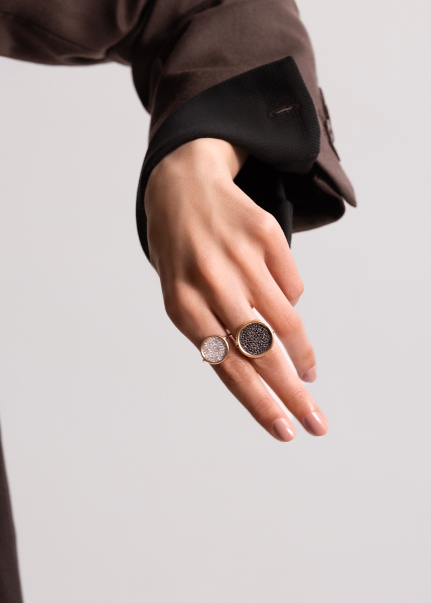 black diamond disc ring