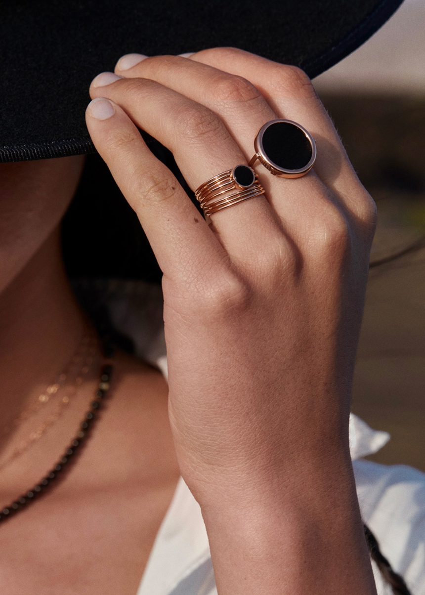 black onyx disc ring
