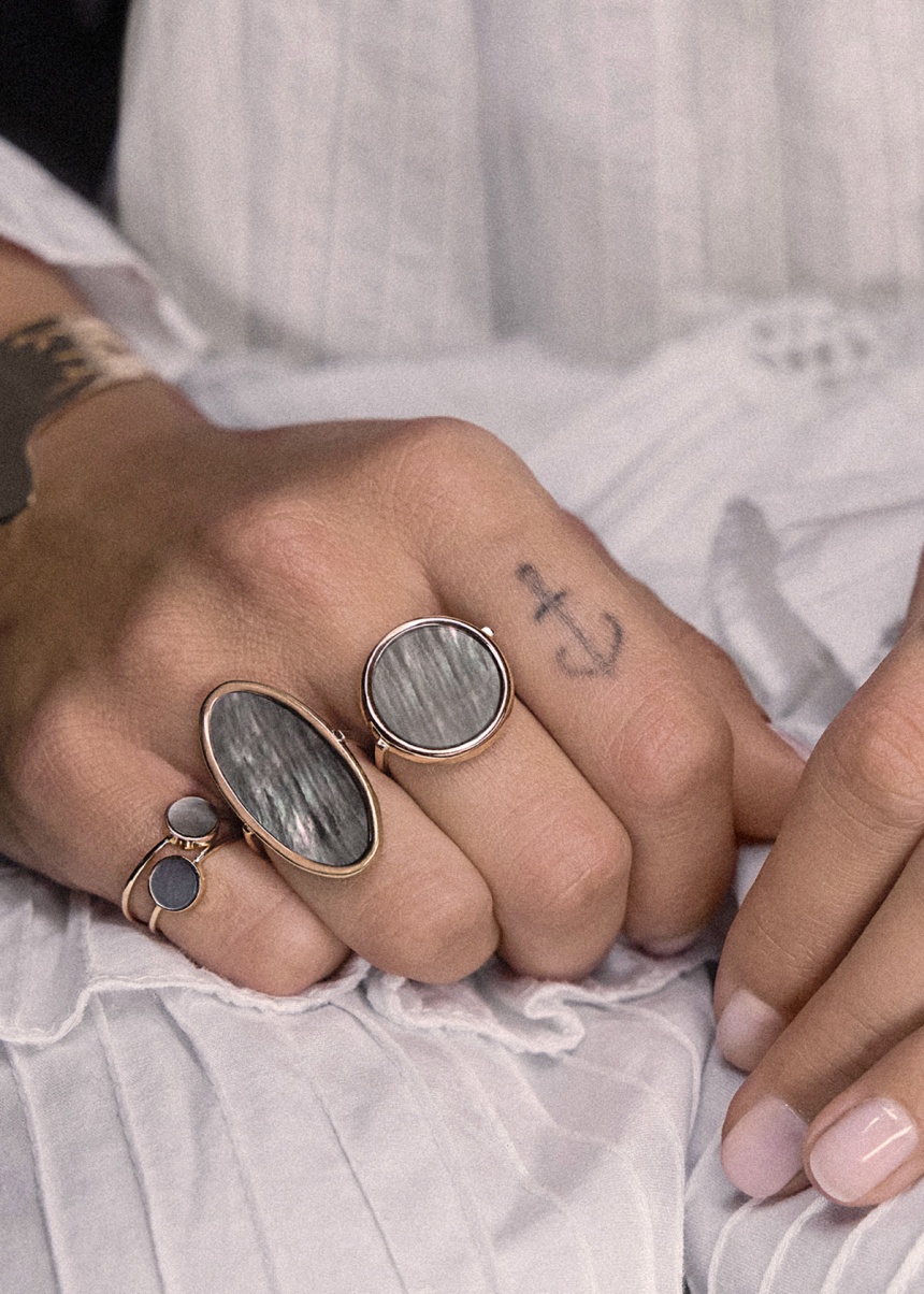 ellipse black MOP ring