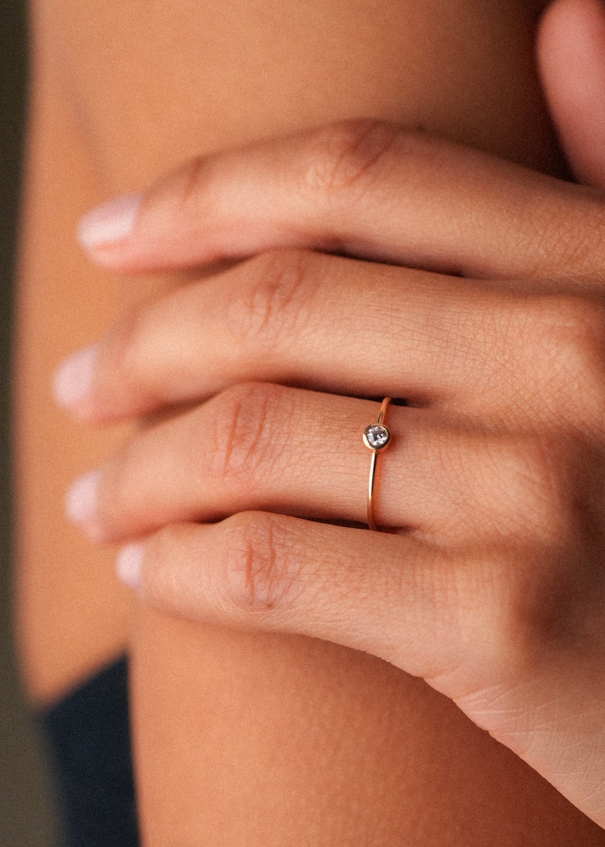 medium lonely diamond ring