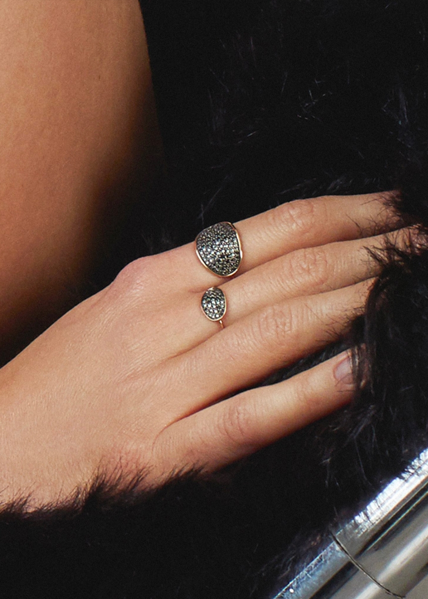 mini sequin black diamond ring