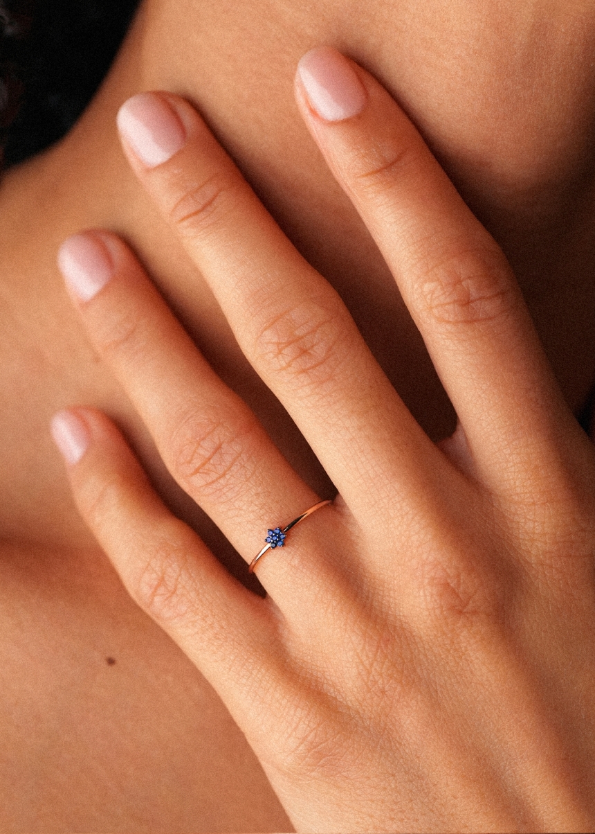 mini sapphire star ring