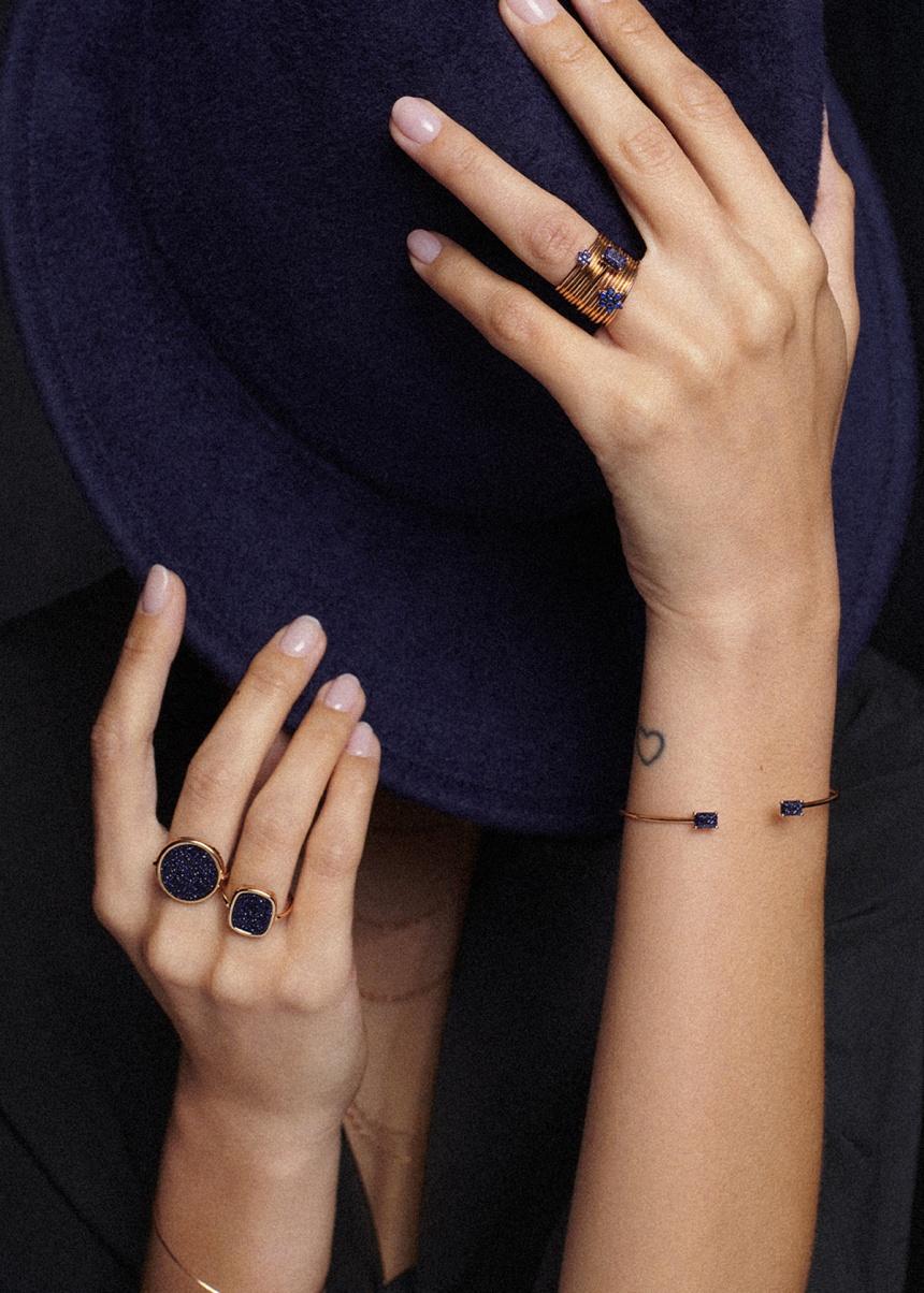 single sapphire star ring